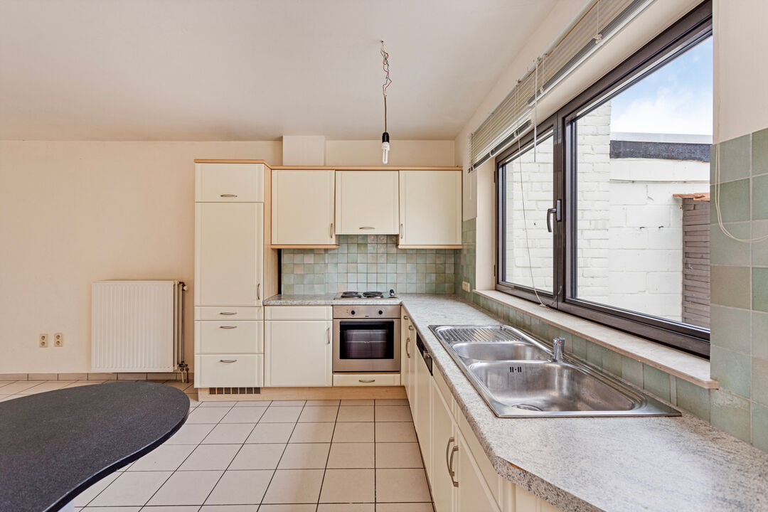 Appartementsgebouw met twee appartementen te koop in hartje Sint-Truiden foto 9
