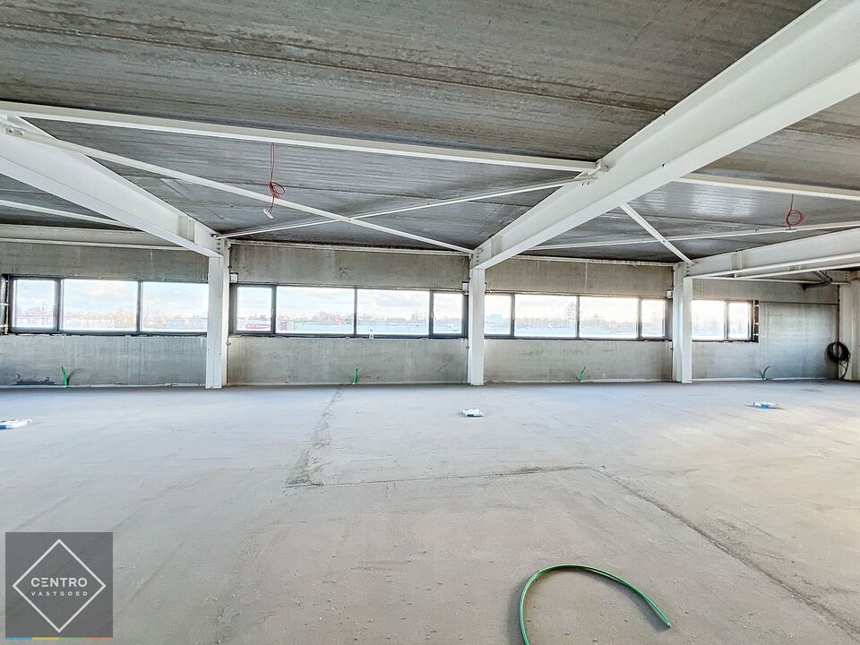 Laatste 4 NIEUWBOUW-kantoorruimten (± 210 m²) TE HUUR op zichtlocatie te Vichte. foto 9
