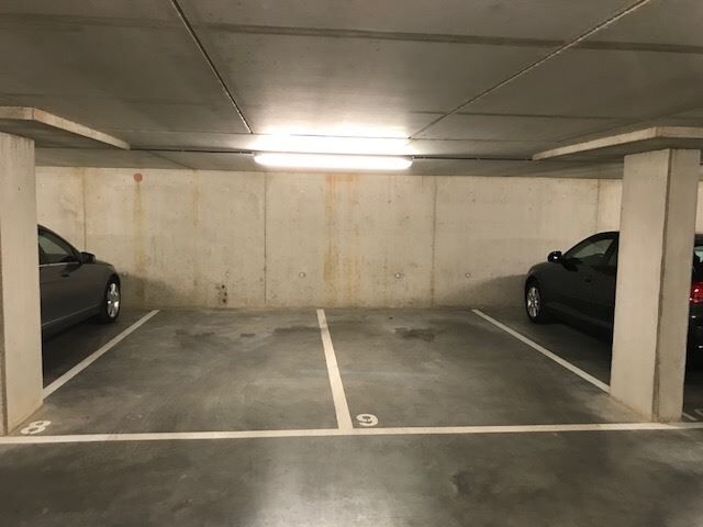 Parking/Garagebox foto 6