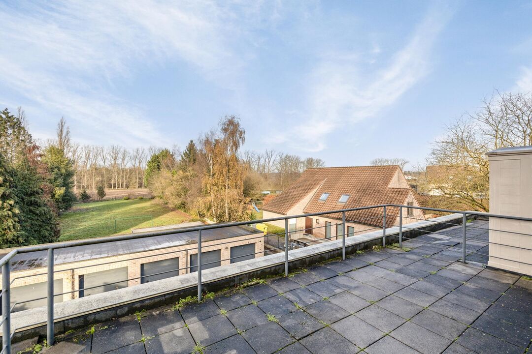 Instapklaar dakappartement (123 m²) met riant terras in het centrum van Meerhout ! foto 17