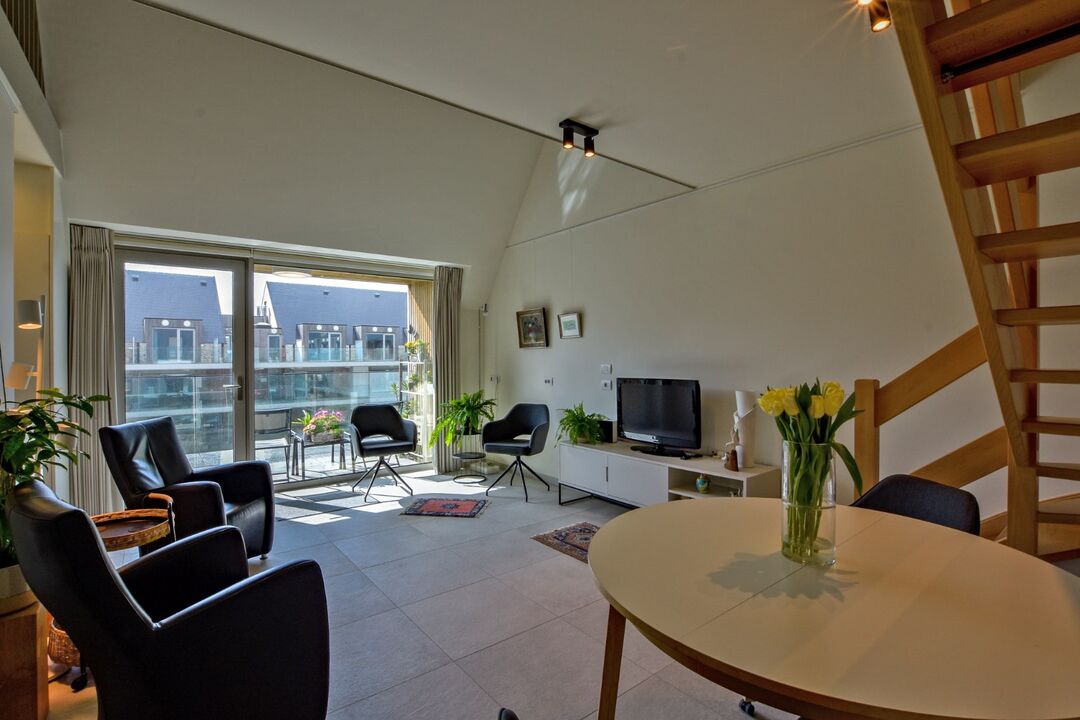 Luxueuze assistentieflat (89m² + 5m² terras) met 2 slaapkamers te Nieuwpoort.  foto 4