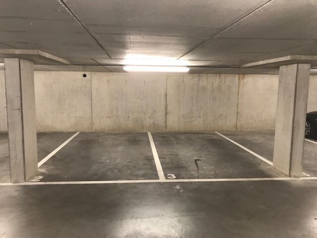 Parking/Garagebox foto 3