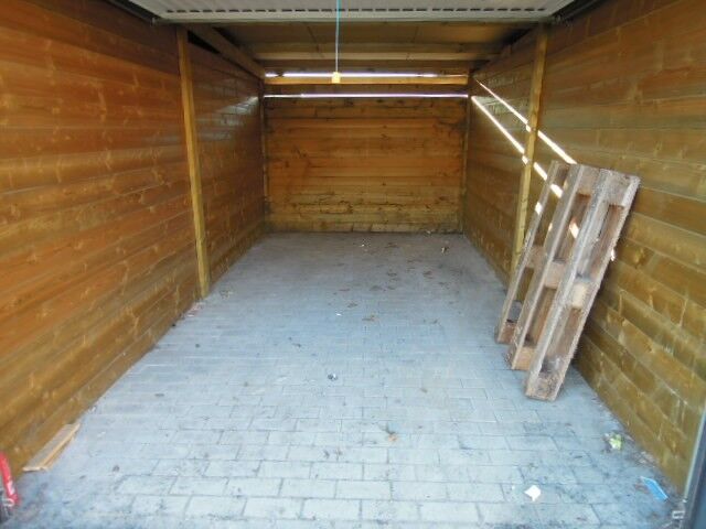 Garage te huur in Wevelgem aan € 55 per maand. foto 2