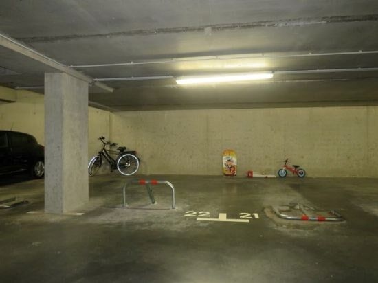 Ondergrondse autostaanplaats  foto 2