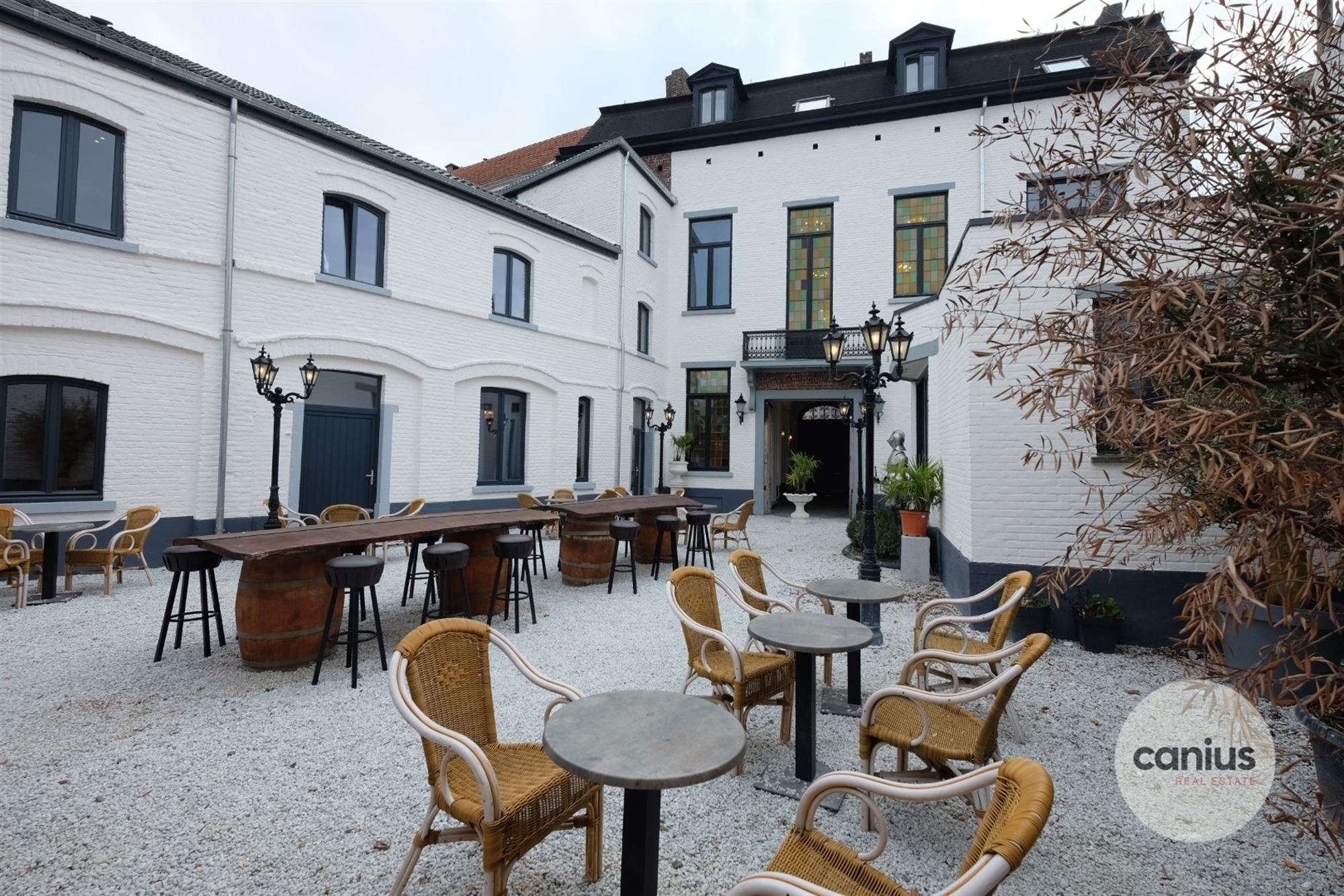 GEMEUBELDE KAMER PAL IN HET CENTRUM VAN SINT-TRUIDEN foto 6