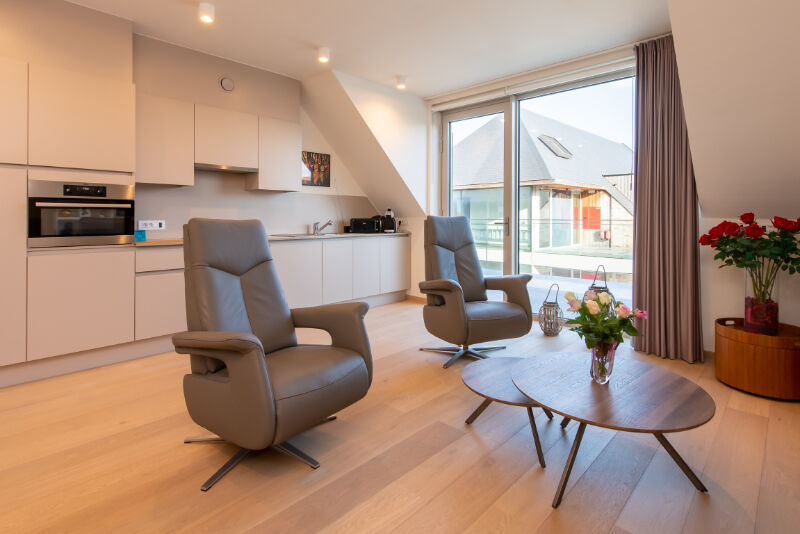 Luxe-assistentieflat gelegen op de 3e verdieping in de residentie Clarenhof te Nieuwpoort-Stad. foto 7