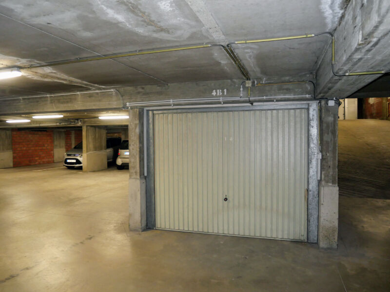 Dubbele garagebox, dichtbij de pier van Blankenberge foto 6