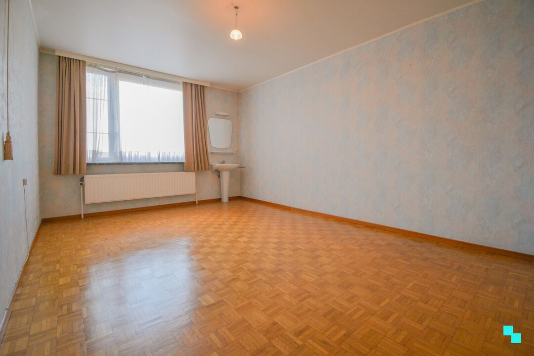 Zeer ruim (166 m²) appartement te Izegem foto 23