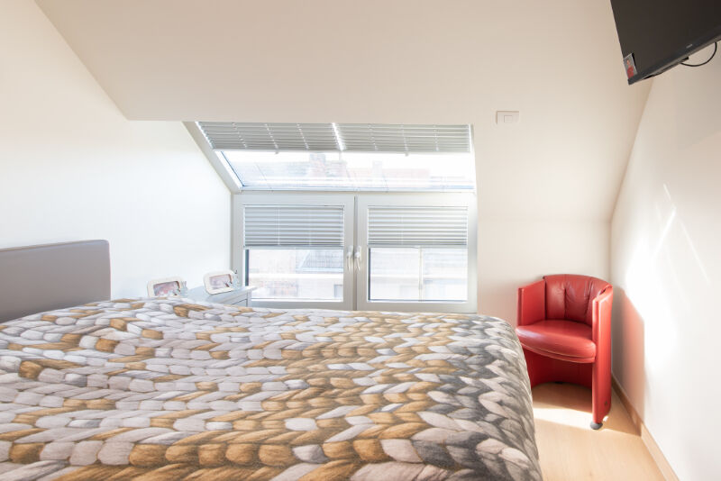 Luxe-assistentieflat gelegen op de 3e verdieping in de residentie Clarenhof te Nieuwpoort-Stad. foto 21