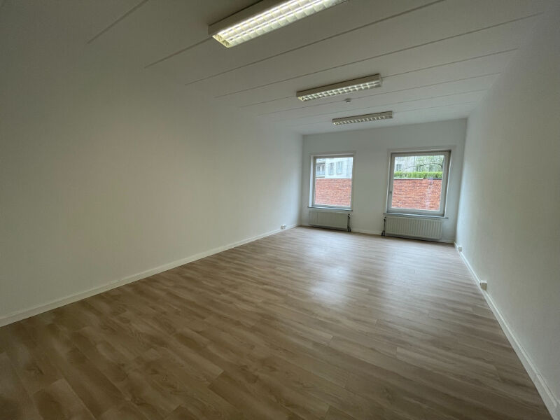 430m² gelijkvloerse kantoorruimte te huur in het Maaltecenter (Blok C) foto 13