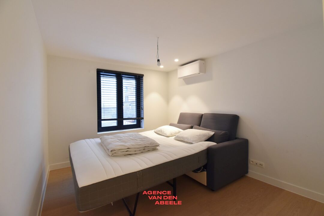 Prachtig bemeubeld appartement met zonnig terras foto 12