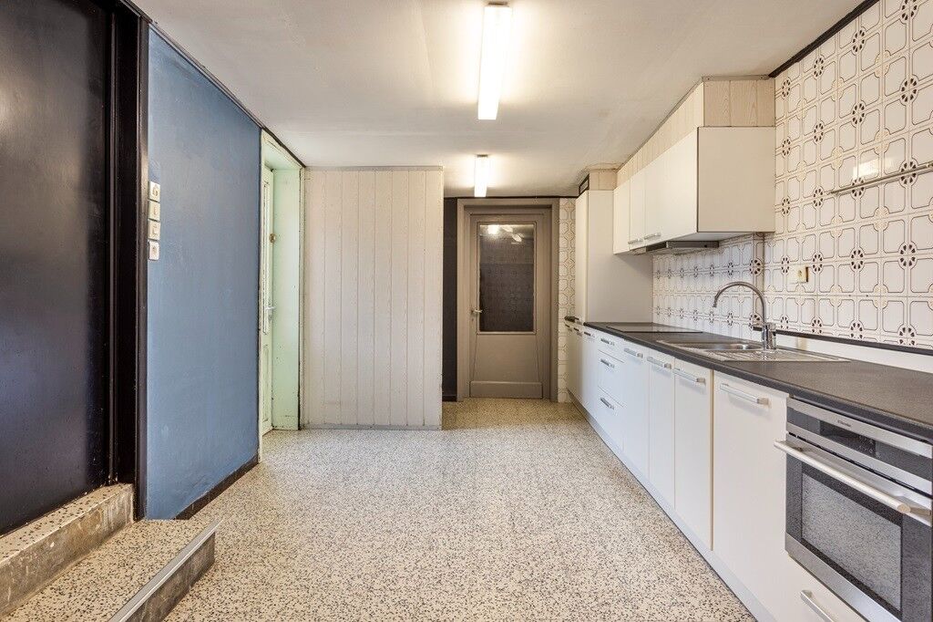 OOST CAPPEL: Te renoveren woonhuis met heel wat mogelijkheden, 2 (mog. 3) slaapkamers, garage en zongerichte koer op 228m² grondoppervlakte. foto 10