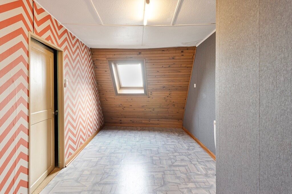 OOST CAPPEL: Te renoveren woonhuis met heel wat mogelijkheden, 2 (mog. 3) slaapkamers, garage en zongerichte koer op 228m² grondoppervlakte. foto 16