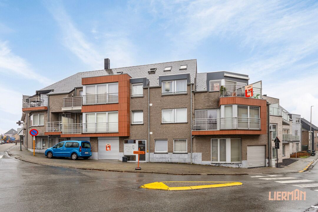 Recente 2 slpkr duplex met autostaanplaats in centrum Denderleeuw foto 17