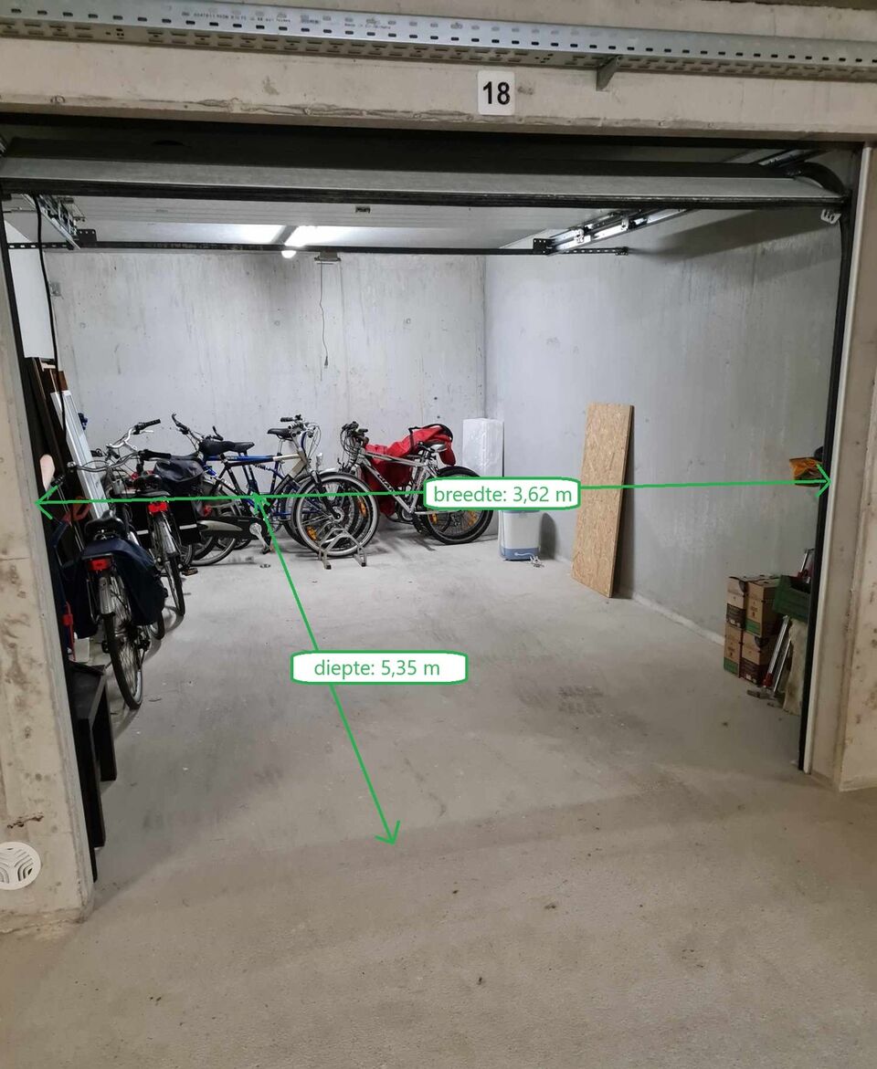 Garage in ondergronds complex Nautilus te Nieuwpoort. foto 3