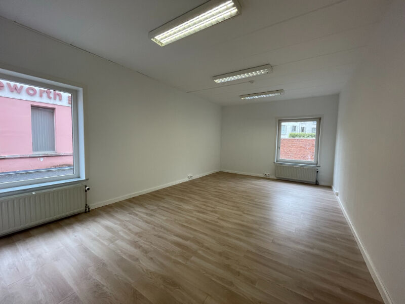 430m² gelijkvloerse kantoorruimte te huur in het Maaltecenter (Blok C) foto 14