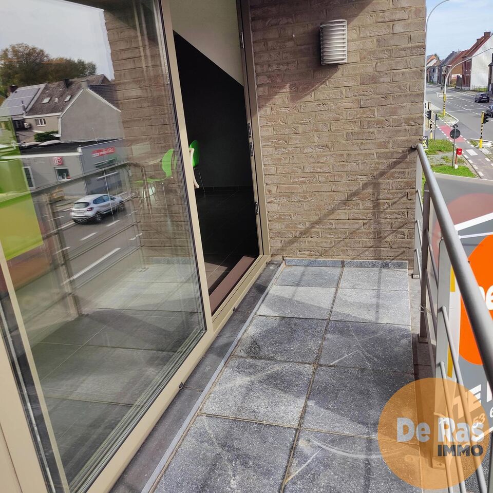 BAMBRUGGE - Instapklaar duplex-app met 3 slpks + garage foto 7