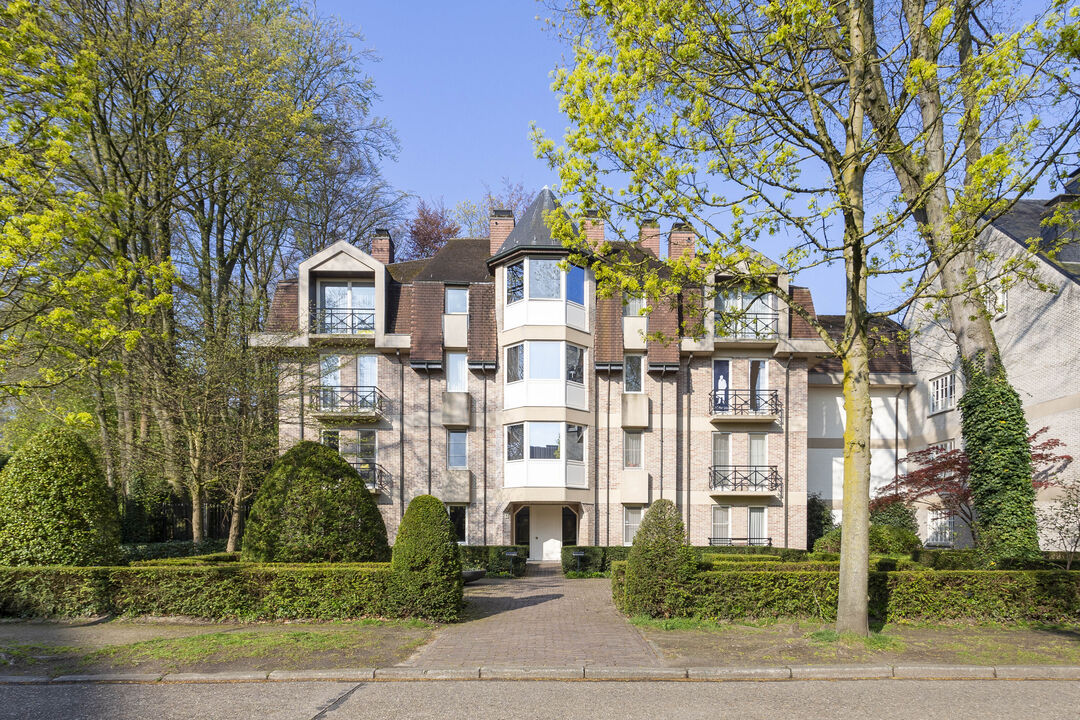 Prachtig luxe gelijkvloersappartement op topligging in Brasschaat-Centrum foto 29