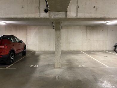 Parkeerplaats te koop