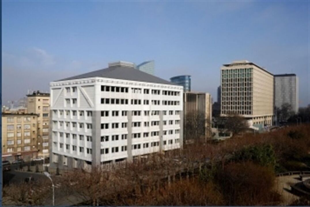 MEIBOOM: kantoor te huur vanaf 290 m² foto 4