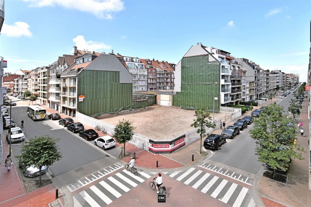 Prachtig gerenoveerd hoekappartement in het centrum van Knokke foto 12