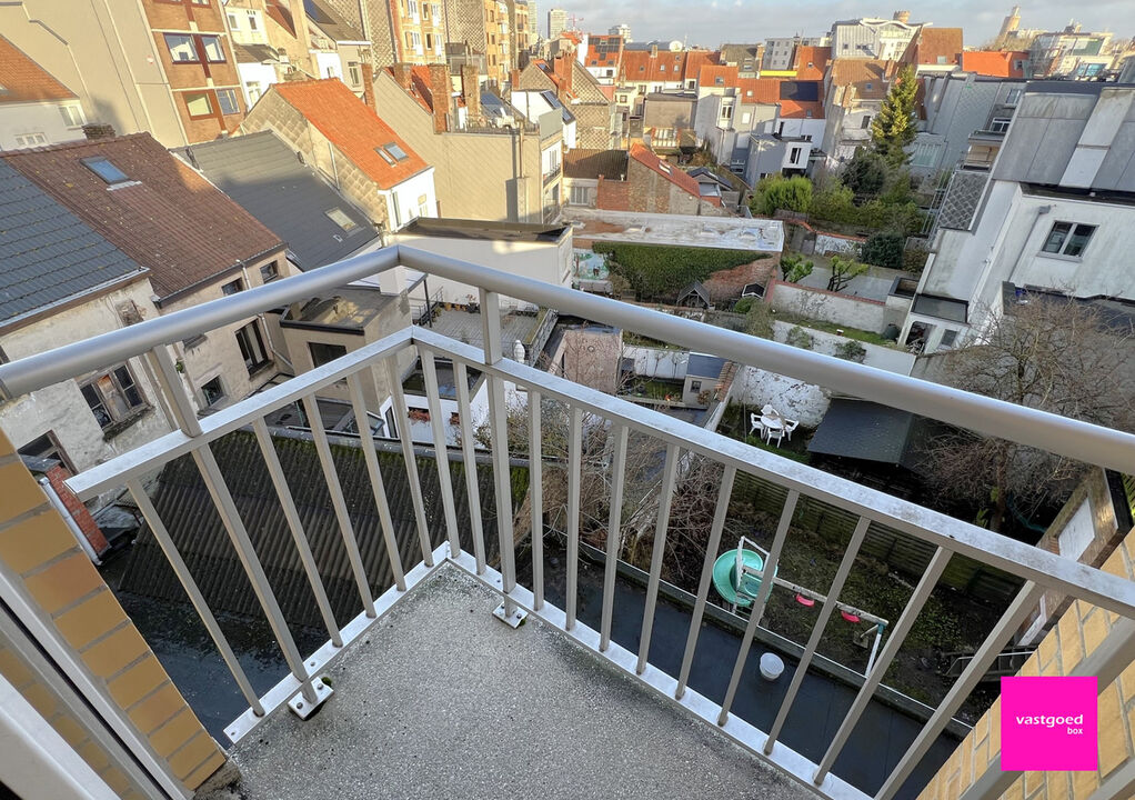 Stijlvol appartement met 2 slaapkamers, hart van Oostende foto 23