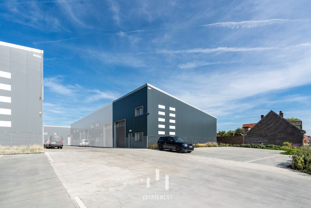 225 m² Ruimte om te Ondernement te koop in Alveringem! foto 2
