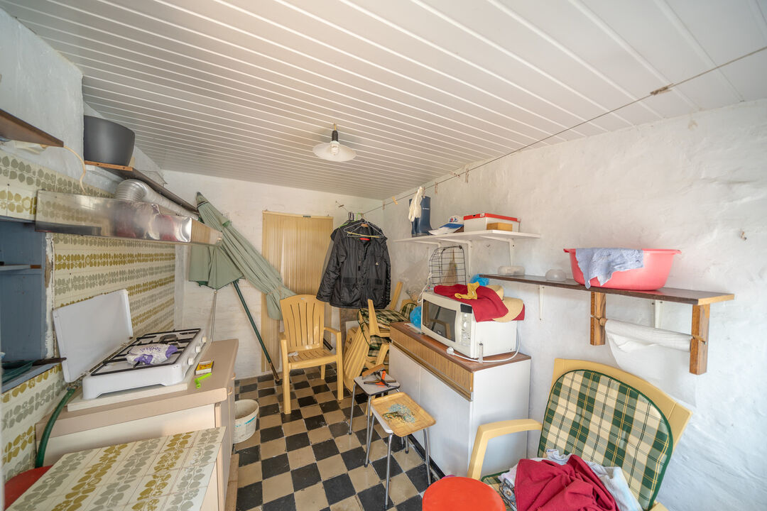 landelijk gelegen, halfopen woning met ruime slaapkamers foto 19