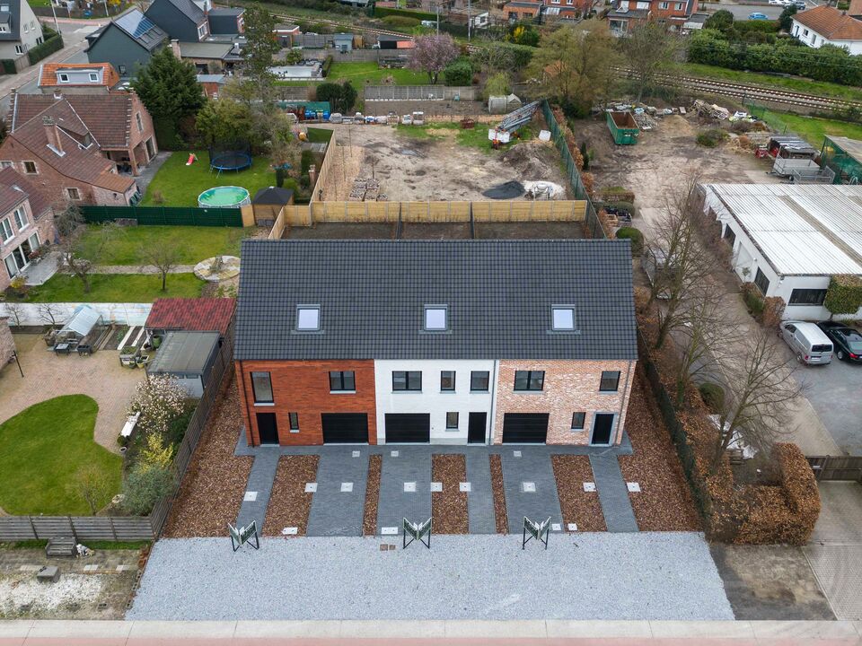 Nieuwbouwwoning op toplocatie! foto 11