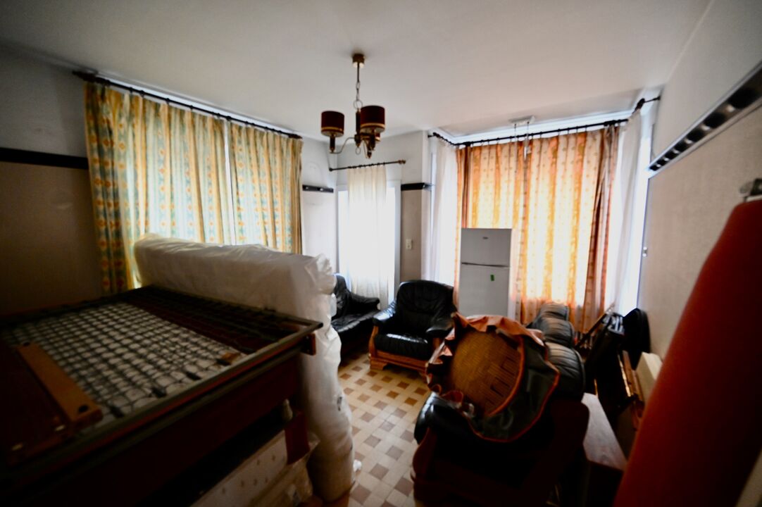 Alleenstaande charmante villa met 6 slaapkamers gelegen midden in het hartje van Duinberge foto 4