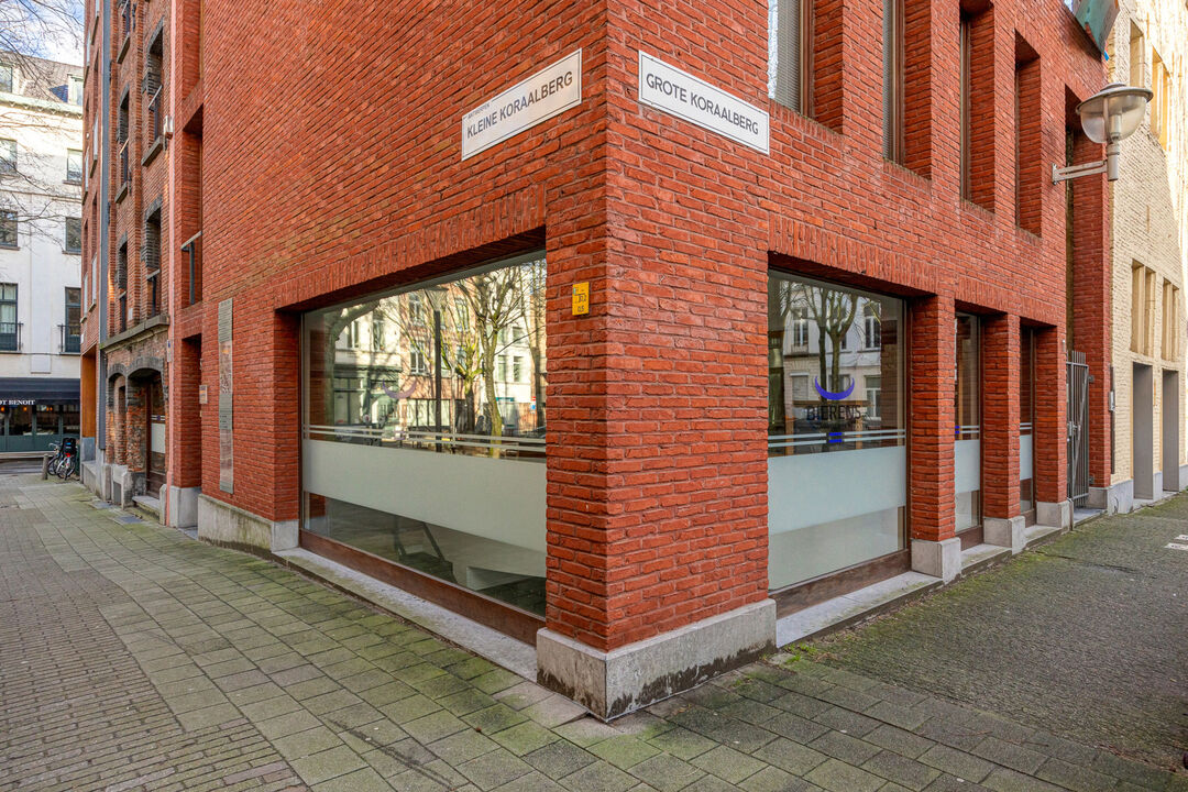 Karaktervolle kantoorruimte in hartje Antwerpen foto 19