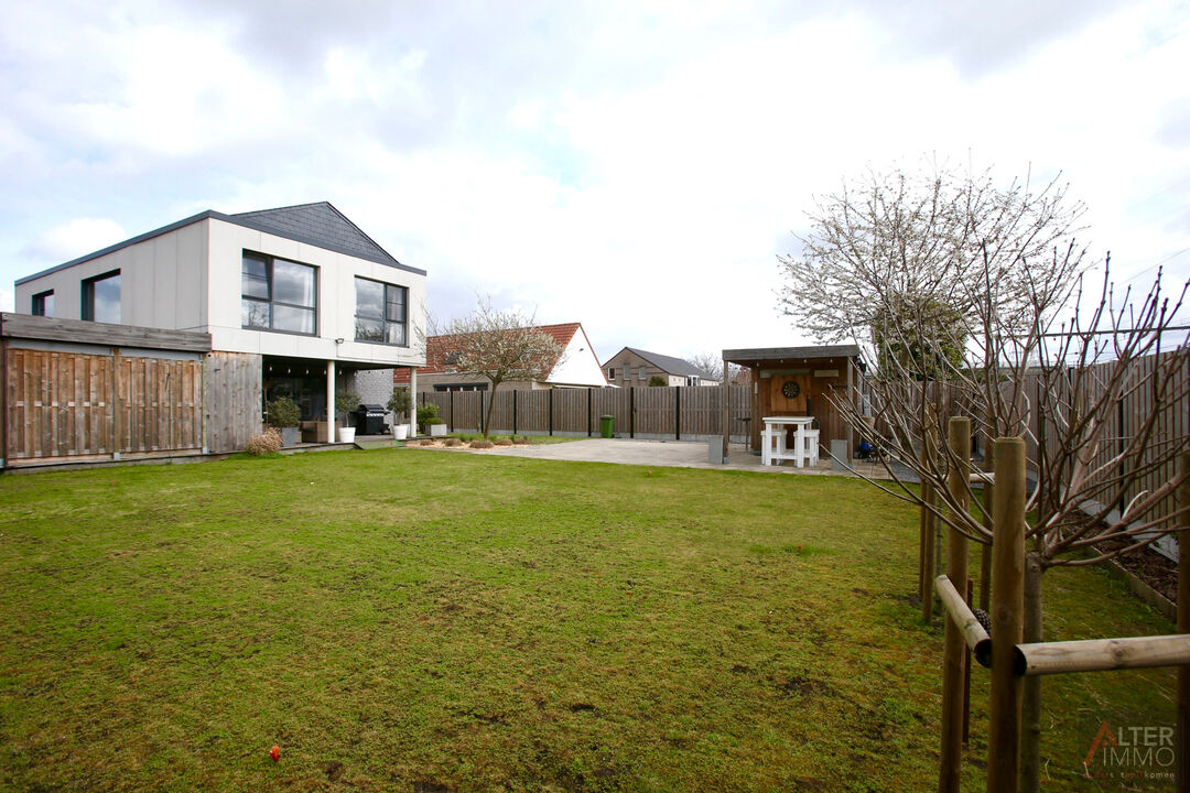 Residentiëel gelegen, moderne villa met 4 slaapkamers op een zuid-oostelijk georiënteerd perceel van 8a 69ca in Hasselt Kiewith. foto 6