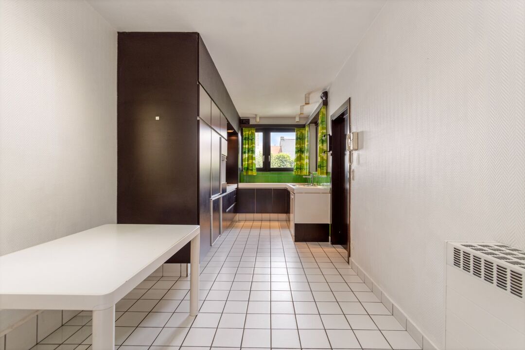Gebouw met studio, duplex appartement en dubbele garage met prachtige tuin in Gent foto 12
