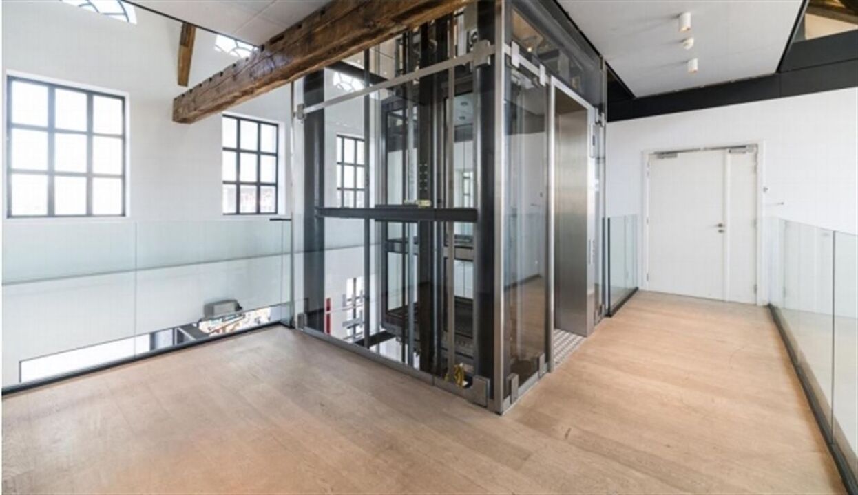 DOCKS BRUXSEL: kantoor te huur vanaf 364 m² foto 6
