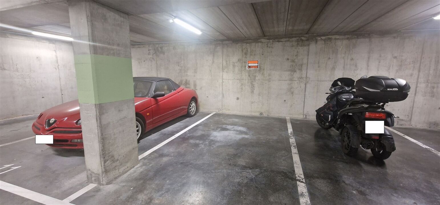 Ondergrondse parking foto 2