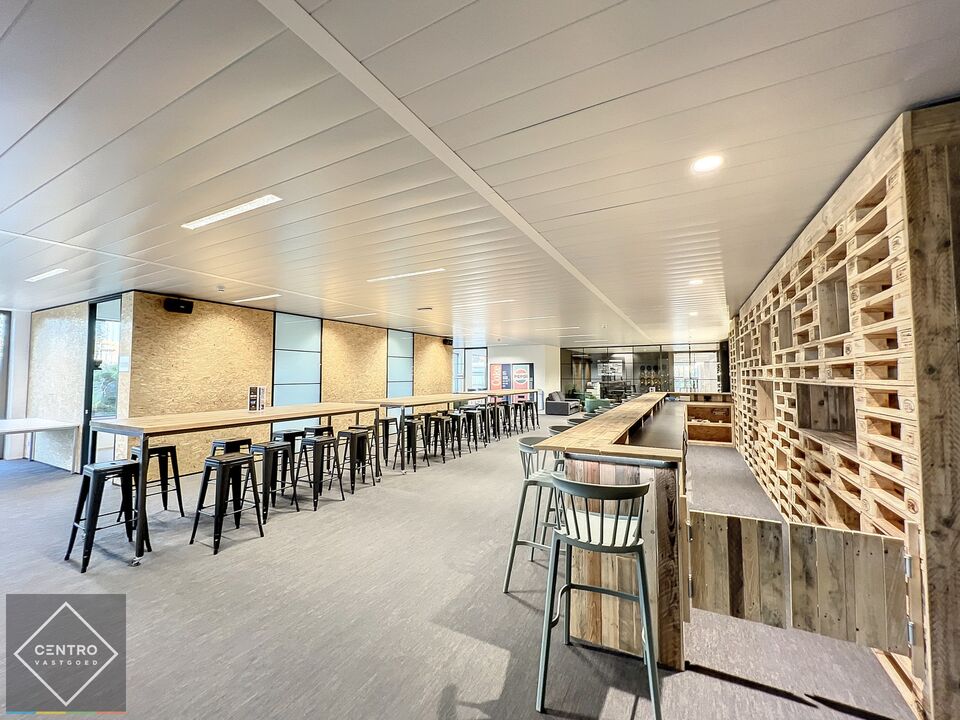 Prestigieuze en stijlvolle nieuwbouw kantoren te huur in KBP op AAA+ locatie in Kortrijk! foto 10
