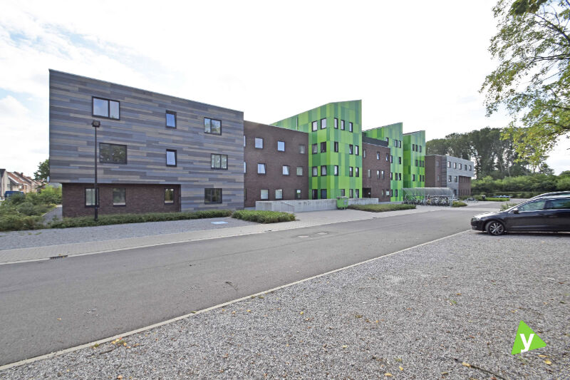 Moderne studentenkamer te huur vlakbij de Vives Hogeschool te Brugge foto 2