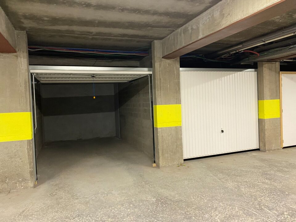 Ondergrondse garagebox in centrum Brugge foto 3