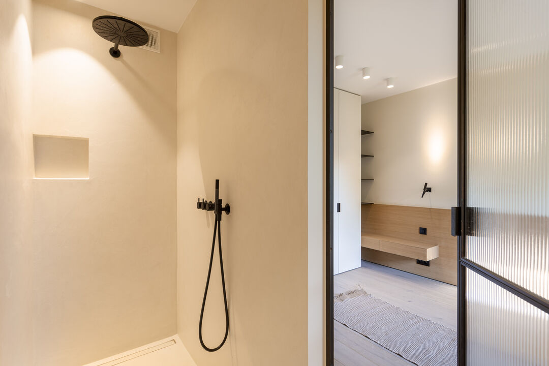 Prachtig luxe gelijkvloersappartement op topligging in Brasschaat-Centrum foto 23