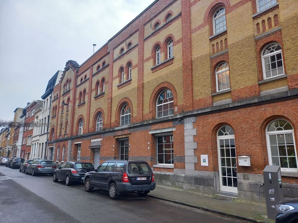 Gerenoveerde loftkantoren te huur ten zuiden van Antwerpen foto 1