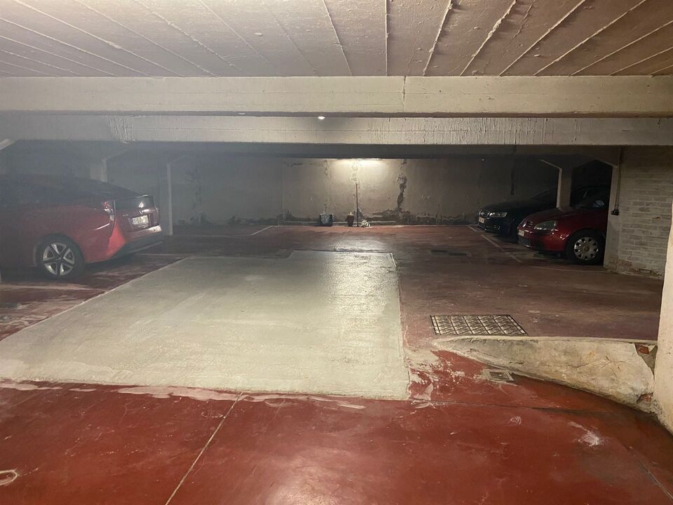 Lot 10 garages / parking foto 8
