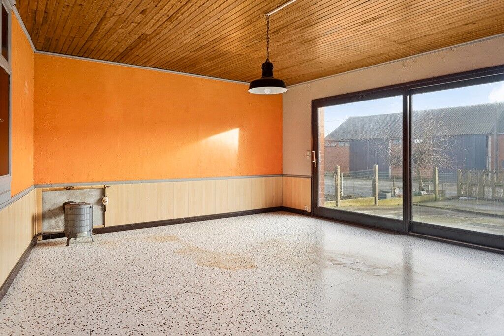 OOST CAPPEL: Te renoveren woonhuis met heel wat mogelijkheden, 2 (mog. 3) slaapkamers, garage en zongerichte koer op 228m² grondoppervlakte. foto 8