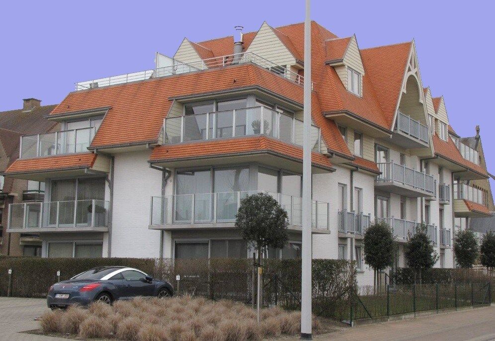 Comfortabel, recent appartement met terras nabij de Zeedijk, aan tramhalte gelegen  foto 2