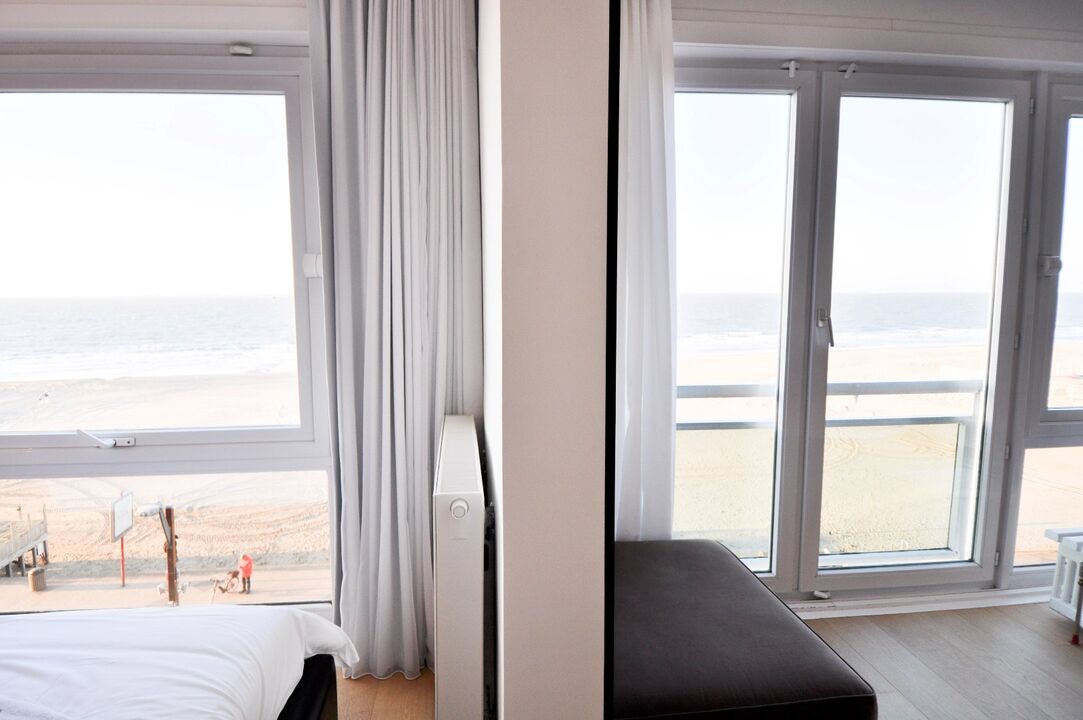 Appartement met frontaal zeezicht gelegen nabij het Albertplein. foto 8