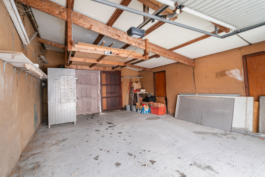 Handelspand met woonst en garage, gelegen dichtbij Sterrebos foto 18