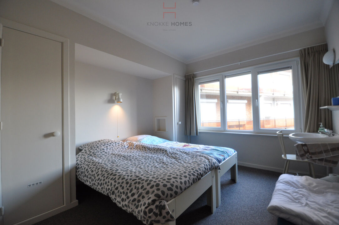Twee-slaapkamer appartement met zijdelings zeezicht in een zijstraat van de zeedijk te Albertstrand foto 5