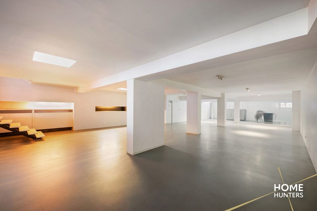 Uniek appartement met vloeroppervlakte van 830 m² en dakterras van 125 m² foto 5
