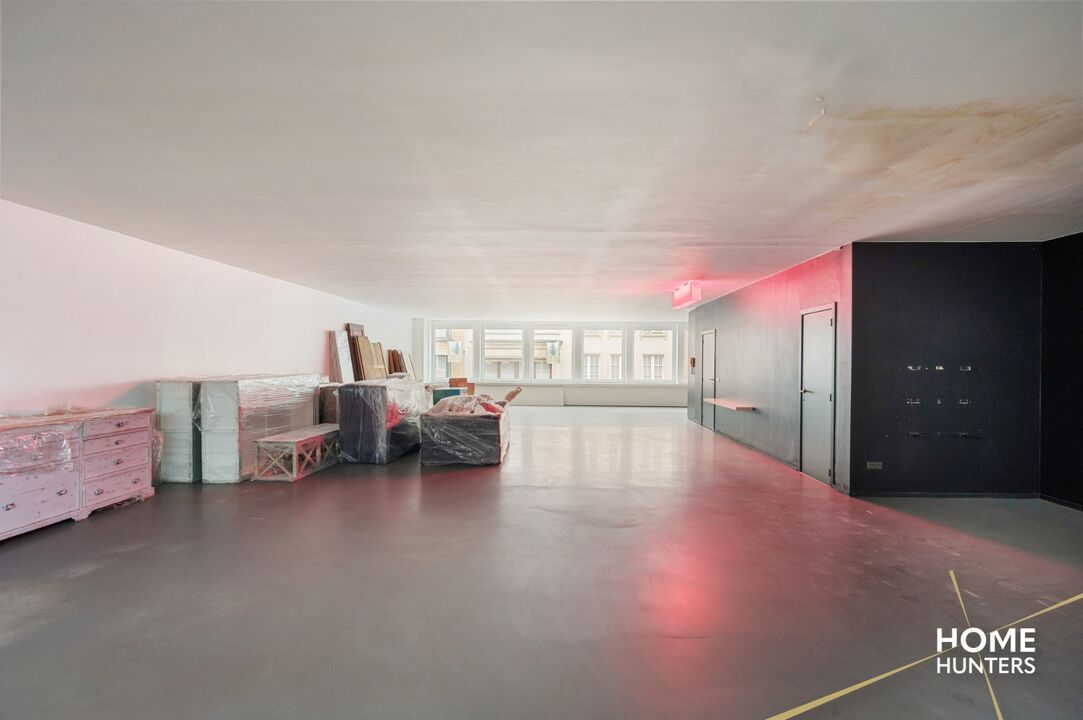 Uniek appartement met vloeroppervlakte van 830 m² en dakterras van 125 m² foto 4