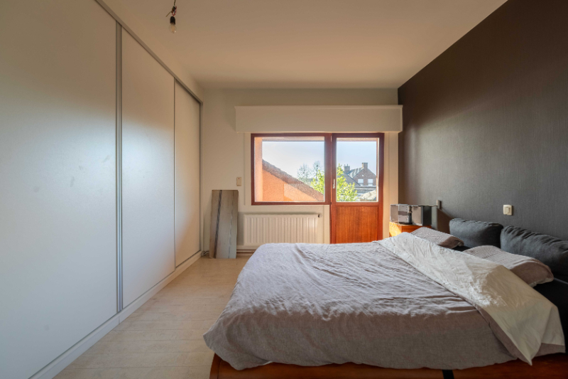 Hooglede - Gits : uitzonderlijke ruime  villa met 6 slaapkamers en praktijkruimte van 142 m². foto 15