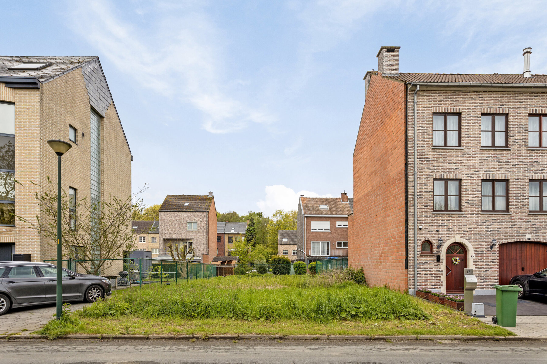 Mooie bouwgrond voor driegevel-woning in Faubourg wijk foto 1